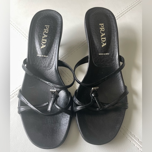 Prada black sandals low heel in great condition size 36.5 - Picture 1 of 3